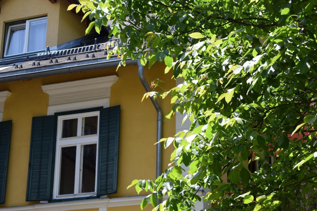 Fruehstueckspension Josefinum Bad Aussee Exterior photo